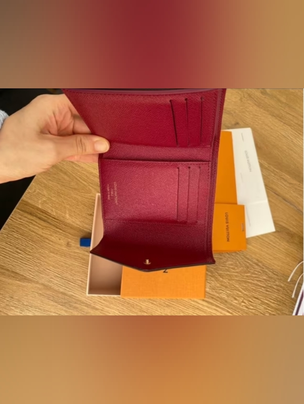 Louis Vuitton Victorine Wallet Fuchsia - Picture 7 of 9